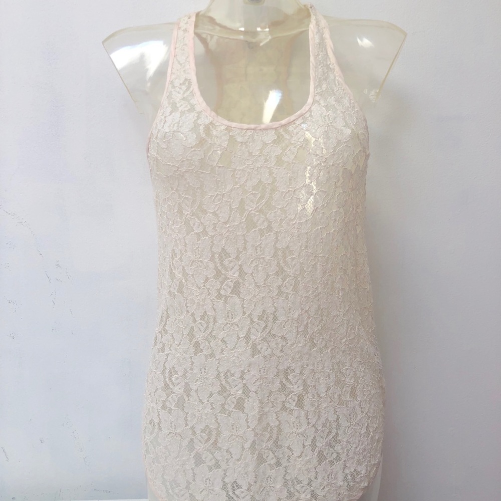 loose lace tank • wilfred